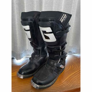 新品未使用】BERIKベリック Enduro/MX オフロードブーツの通販 新品未使用】BERIKベリック Enduro/MX オフロードブーツの通販