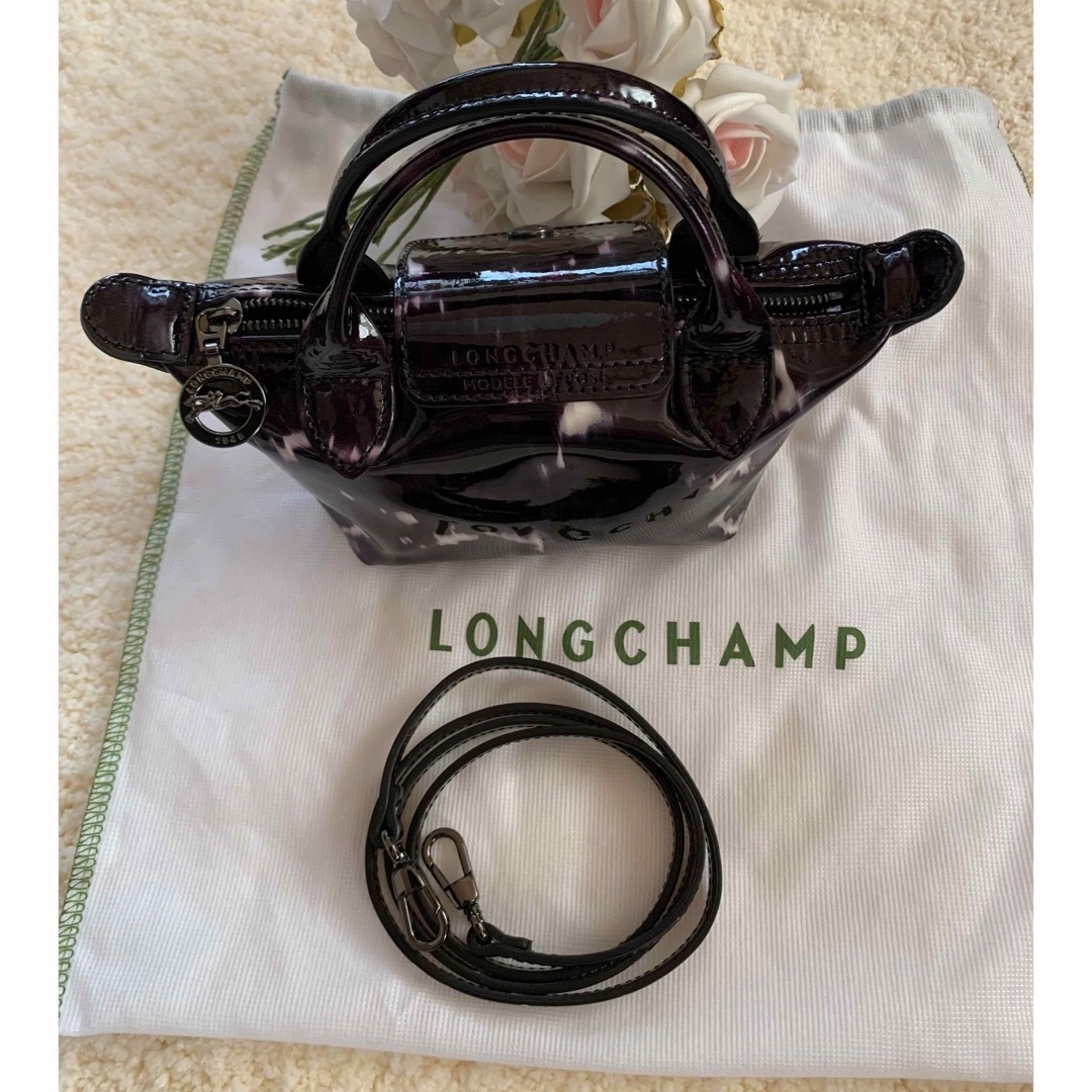 LONGCHAMP - ✨ロンシャンバッグ銀座本店限定✨本革エナメル✨の LONGCHAMP - ✨ロンシャンバッグ銀座本店限定✨本革エナメル✨の