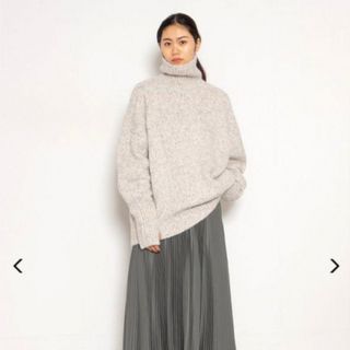HYKE - 本日限定 hyke タートルネック ニット セーターの通販 HYKE - 本日限定 hyke タートルネック ニット セーターの通販