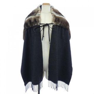 FENDI(マフラー/ショール ・ グレー/灰色系)のフリマアイテム一覧 FENDI(マフラー/ショール ・ グレー/灰色系)のフリマアイテム一覧