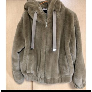 ZARA(毛皮/ファーコート ・ ブラウン/茶色系)のフリマアイテム一覧 ZARA(毛皮/ファーコート ・ ブラウン/茶色系)のフリマアイテム一覧