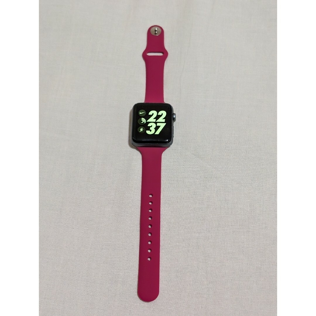 Apple Watch 3 NIKE 42mm アルミニウム gps 時計 Apple Watch 3 NIKE 42mm アルミニウム gps 時計