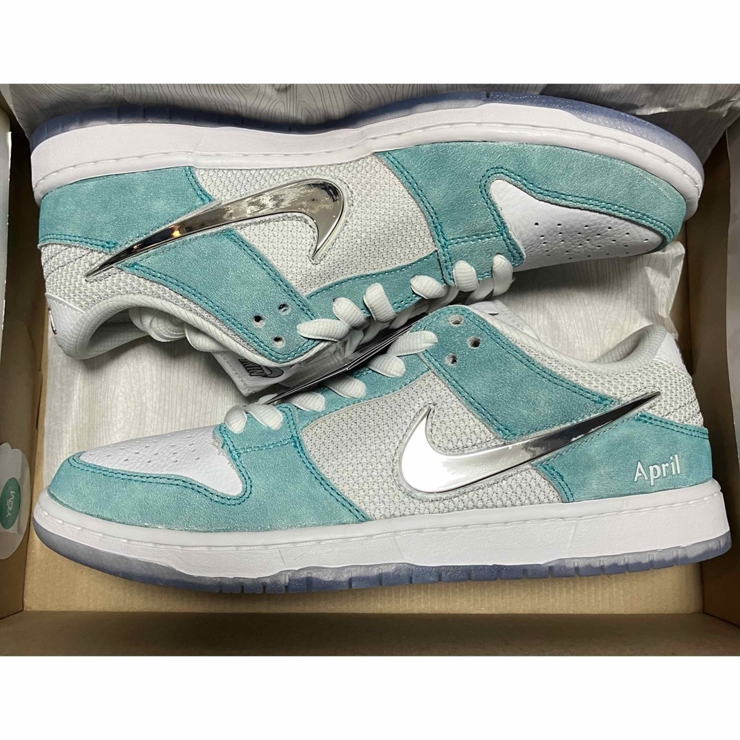 April Skateboards Nike SB Dunk Low Pro April Skateboards Nike SB Dunk Low Pro