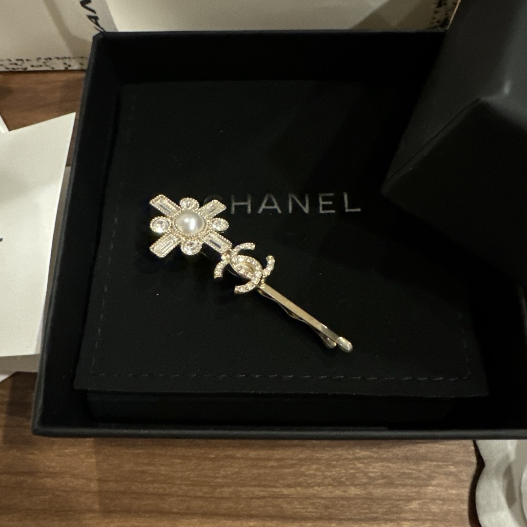 CHANEL - シャネル ヘアピンの通販 by 断捨離中 プロフ必読 CHANEL - シャネル ヘアピンの通販 by 断捨離中 プロフ必読