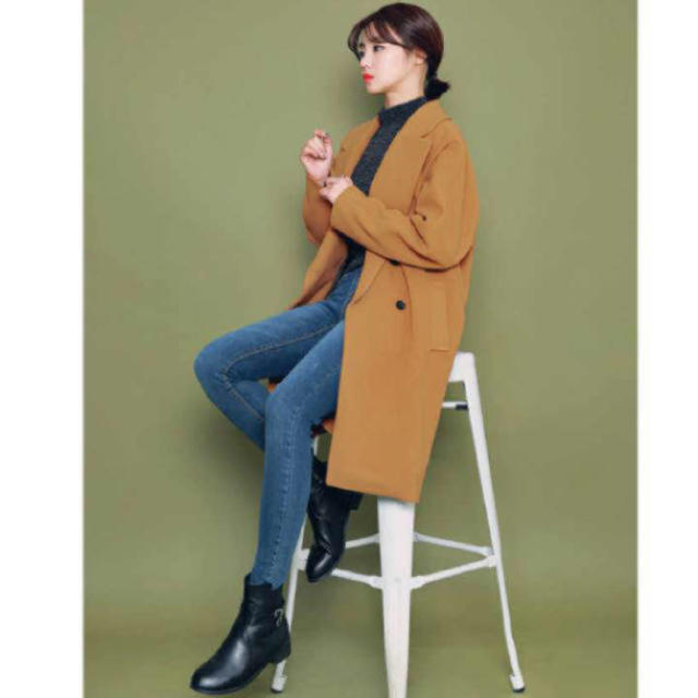 EMODA(エモダ)の季節外れSALE 新品 未使用 韓国  レディースのジャケット/アウター(ロングコート)の商品写真