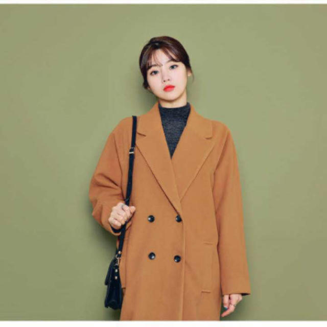 EMODA(エモダ)の季節外れSALE 新品 未使用 韓国  レディースのジャケット/アウター(ロングコート)の商品写真