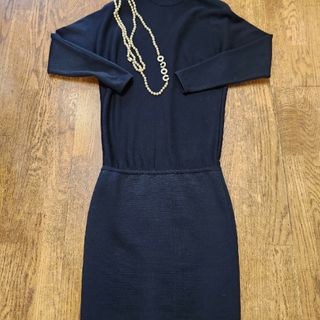 Gianni Versace(ワンピース)のフリマアイテム一覧 Gianni Versace(ワンピース)のフリマアイテム一覧