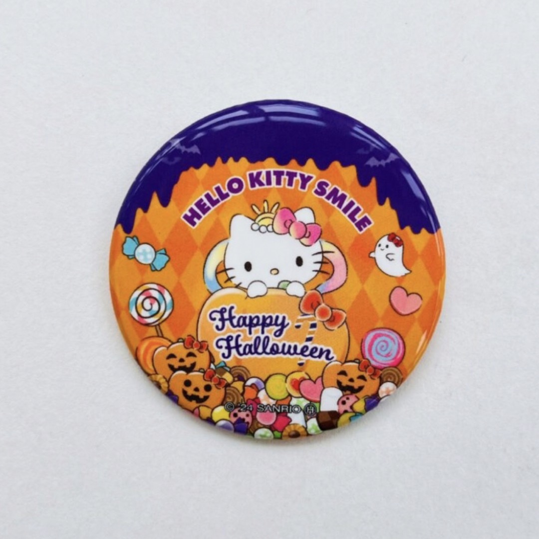 ハローキティ(ハローキティ)の淡路島 ハローキティーSMILL 悲売品缶バッチ エンタメ/ホビーのおもちゃ/ぬいぐるみ(キャラクターグッズ)の商品写真