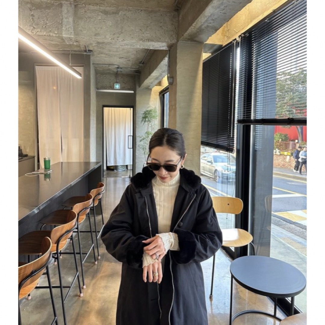 ☆ぴろ様専用☆yonfa パデットファーコート BLACK 黒 ☆ぴろ様専用☆yonfa パデットファーコート BLACK 黒