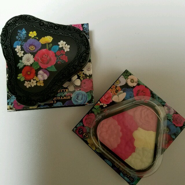 ANNA SUI(アナスイ)のANNA SUI　メイクアップパレット・フェイスカラーセット コスメ/美容のベースメイク/化粧品(チーク)の商品写真