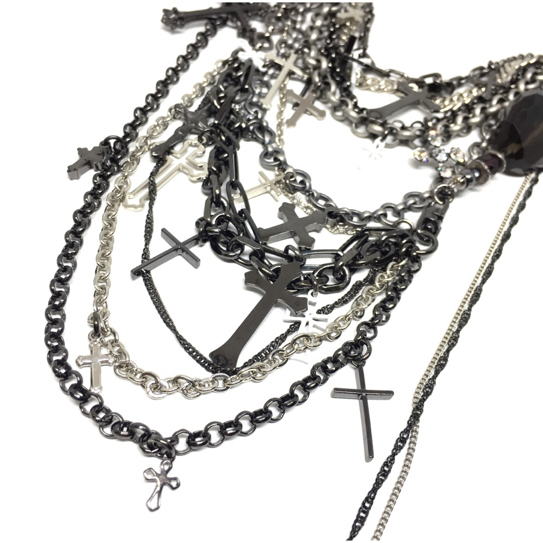 00s archive gunda junk heaven necklace 00s archive gunda junk heaven necklace