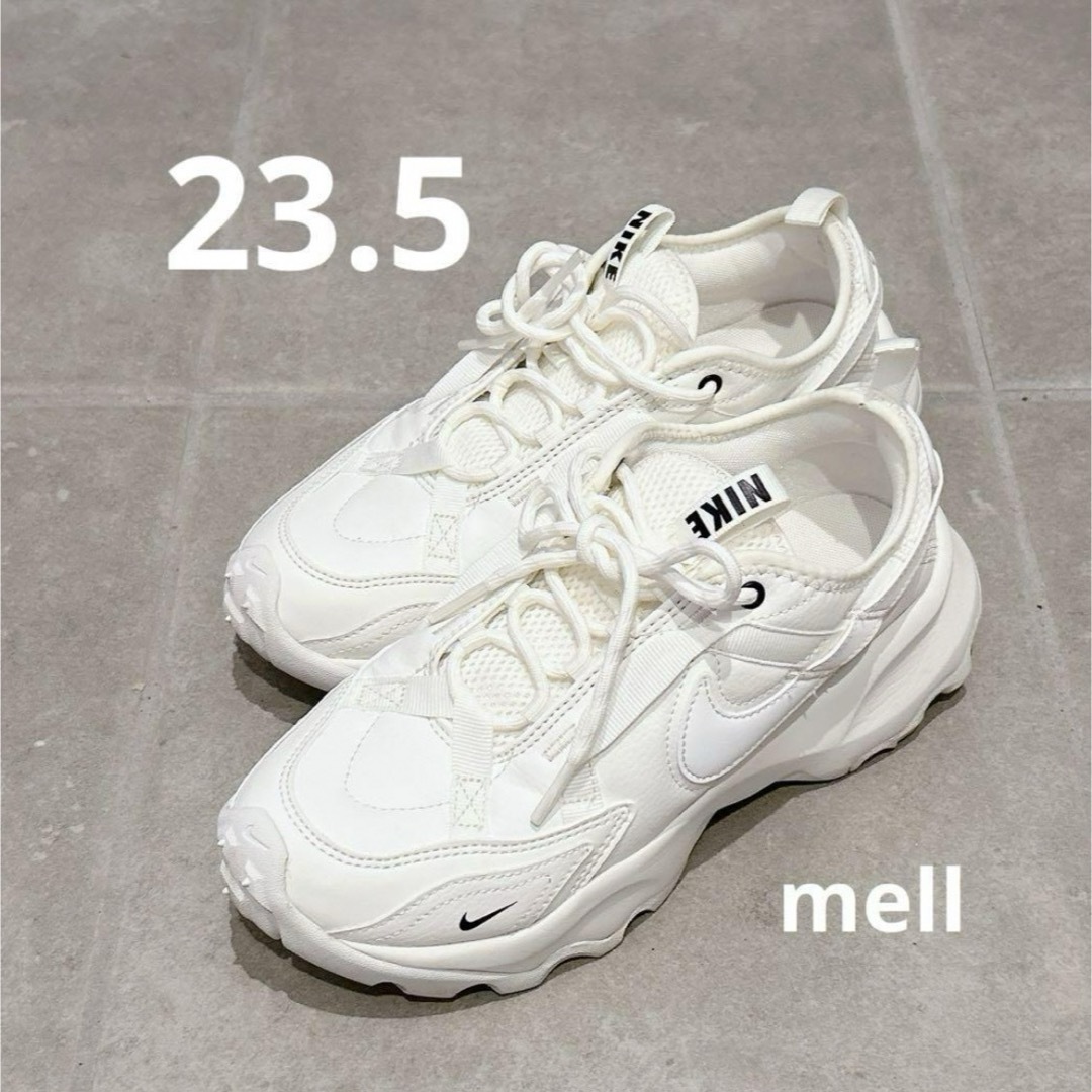 NIKE - NIKE W TC 7900 SUMMIT WHITEの通販 by mell|ナイキなら NIKE - NIKE W TC 7900 SUMMIT WHITEの通販 by mell|ナイキなら