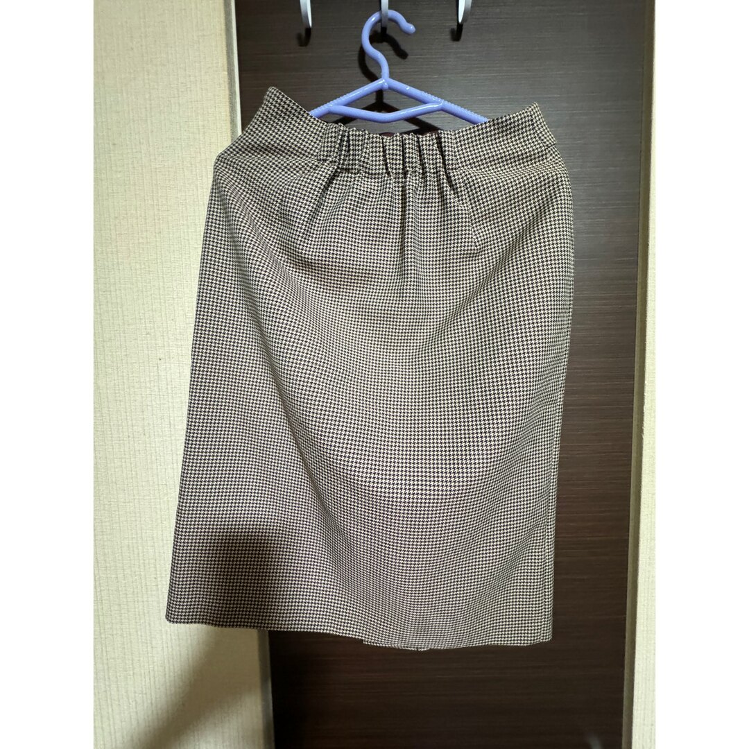 TONAL(トーナル)のTONAL ひざ丈スカートブラウン レディースのスカート(ひざ丈スカート)の商品写真