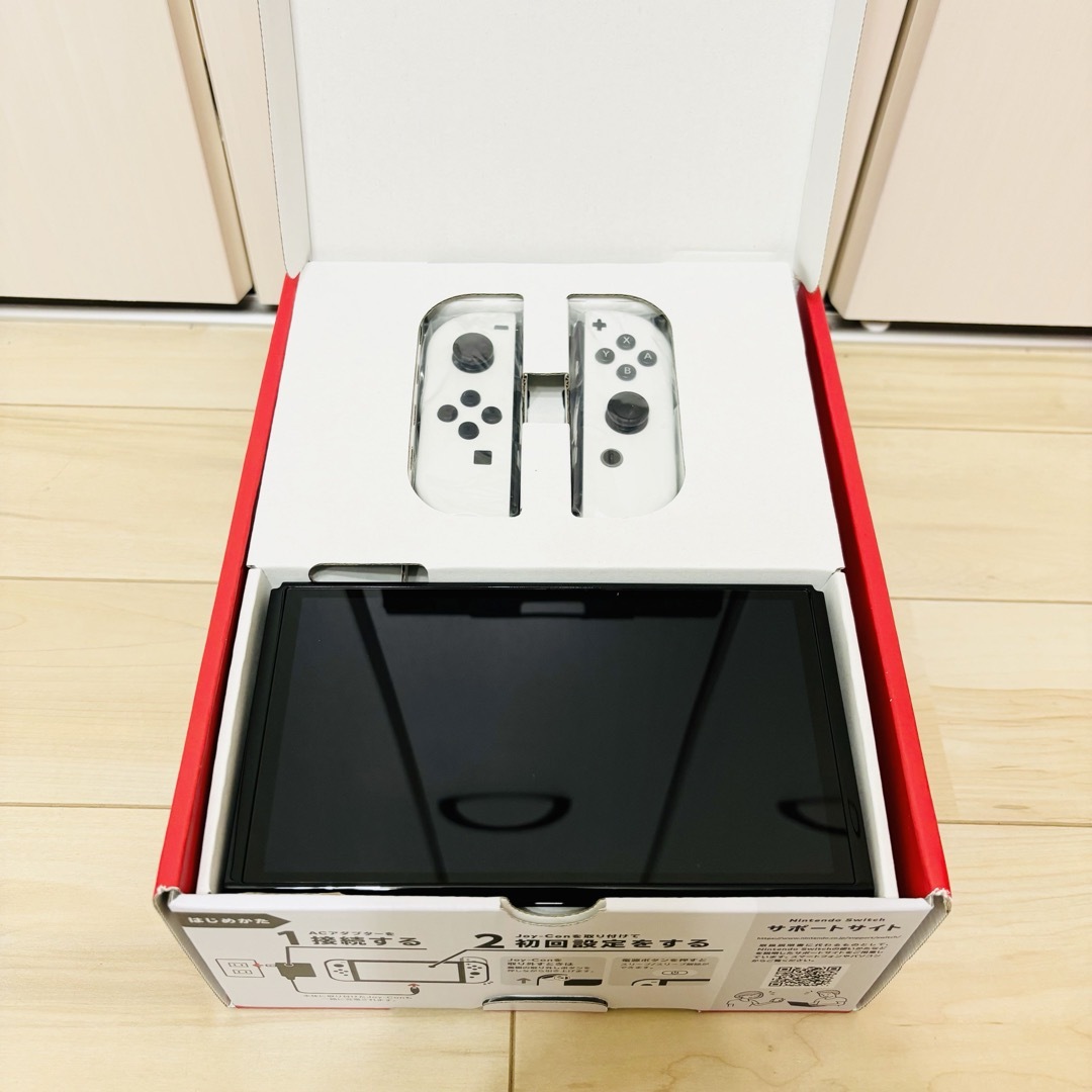 未使用に近い】2024年購入 有機EL Nintendo Switch 本体 未使用に近い】2024年購入 有機EL Nintendo Switch 本体