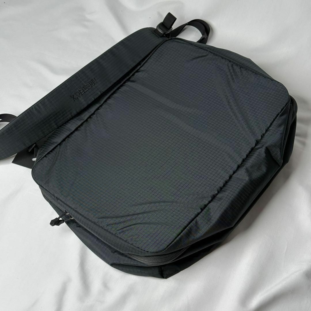 ARC'TERYX ION GEAR ORGANIZER ブラックの通販 by MONO.MONO ARC'TERYX ION GEAR ORGANIZER ブラックの通販 by MONO.MONO