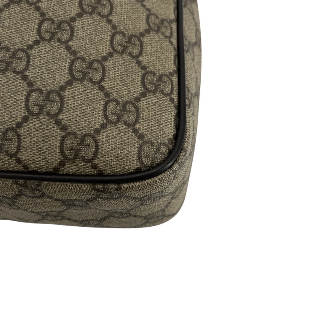 GUCCI - グッチ ショルダーバッグ GGスプリーム 総柄 ロゴ GUCCI - グッチ ショルダーバッグ GGスプリーム 総柄 ロゴ