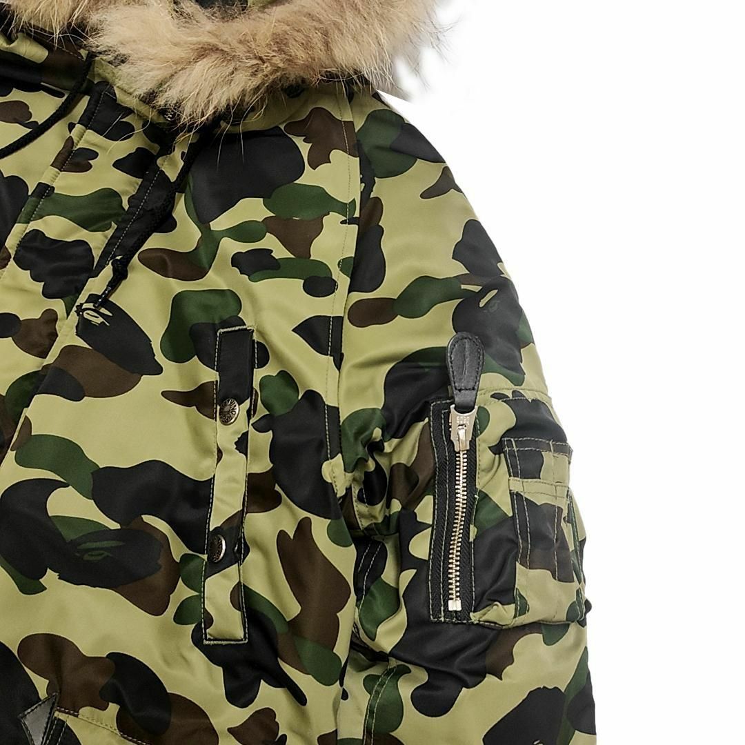 A BATHING APE - アベイシングエイプ ダウンミリタリー A BATHING APE - アベイシングエイプ ダウンミリタリー