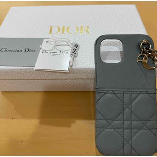 Christian Dior(iPhoneケース ・ グレー/灰色系)のフリマ Christian Dior(iPhoneケース ・ グレー/灰色系)のフリマ