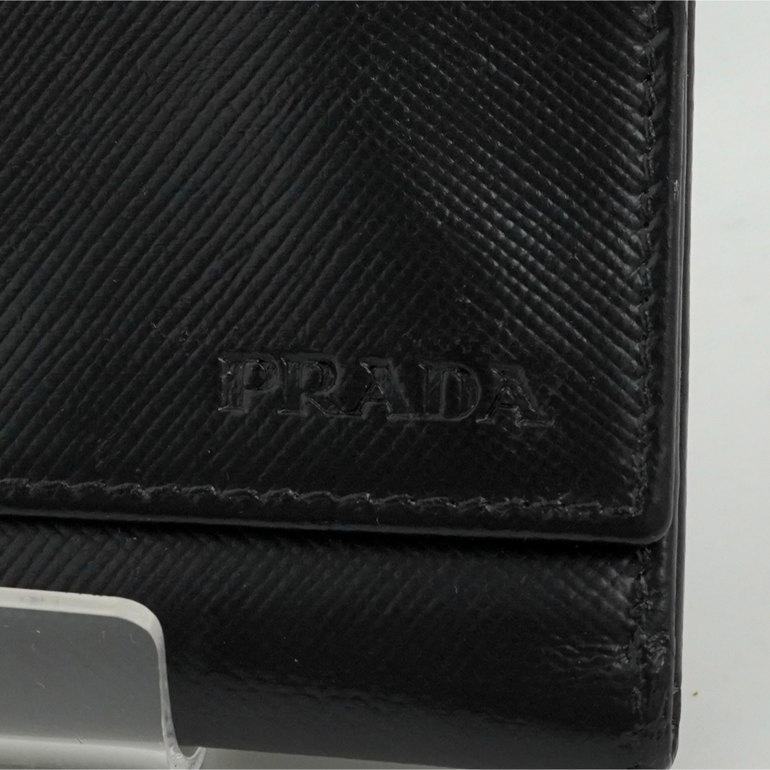 ✨ま未使用に近い✨ PRADA キーケース 6連 サフィアーノ ロゴ 刻印 ✨ま未使用に近い✨ PRADA キーケース 6連 サフィアーノ ロゴ 刻印