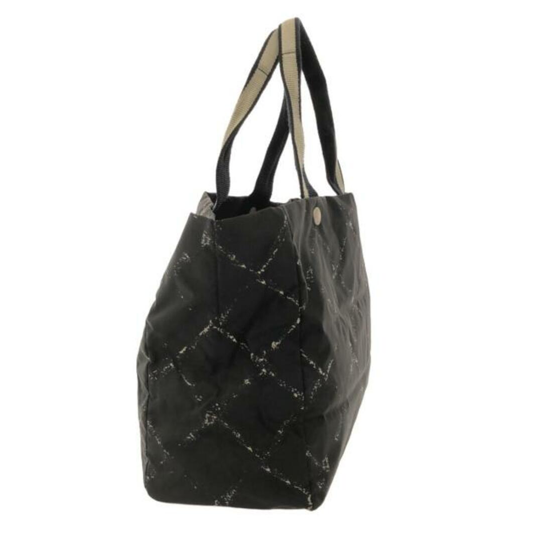 CHANEL(シャネル) トートバッグ 旧トラベルライン 黒×白 ナイロン CHANEL(シャネル) トートバッグ 旧トラベルライン 黒×白 ナイロン