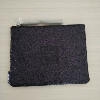 GIVENCHY（ノベルティグッズ）のフリマアイテム一覧