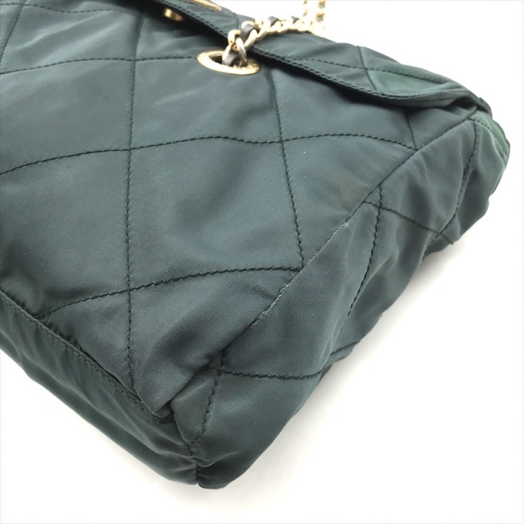 PRADA - 良品 PRADA プラダ 三角ロゴ プレート キルティング PRADA - 良品 PRADA プラダ 三角ロゴ プレート キルティング
