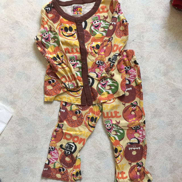 JAM(ジャム)の【値下げ】Jam パジャマ　90センチ キッズ/ベビー/マタニティのキッズ服男の子用(90cm~)(パジャマ)の商品写真