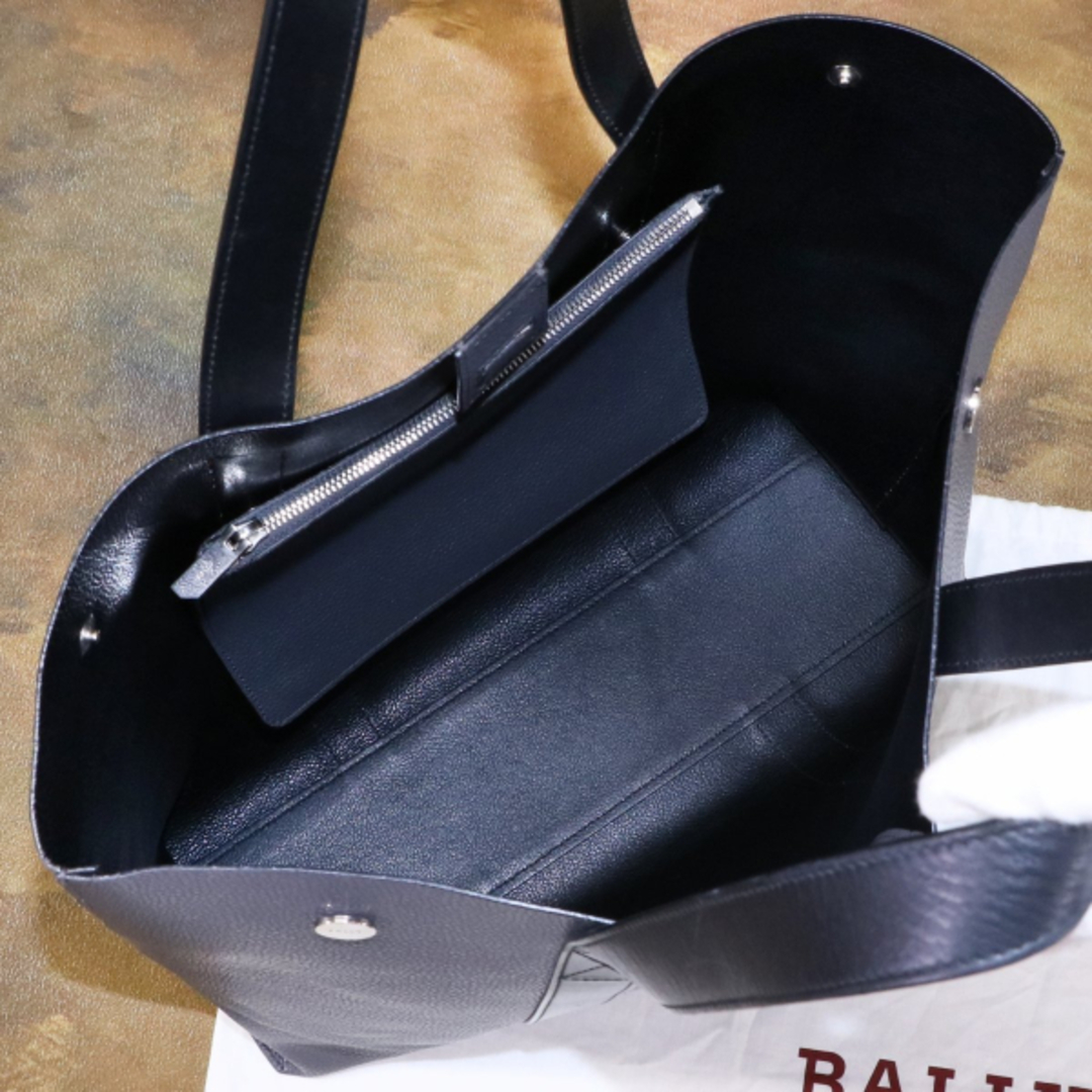Bally - 本物 超美品 バリー 最高級トリヨンレザー ラージサイズ Bally - 本物 超美品 バリー 最高級トリヨンレザー ラージサイズ