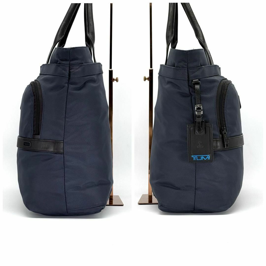 TUMI SOFNET. てろ ネイビー ブラック トートバッグ TUMI SOFNET. てろ ネイビー ブラック トートバッグ