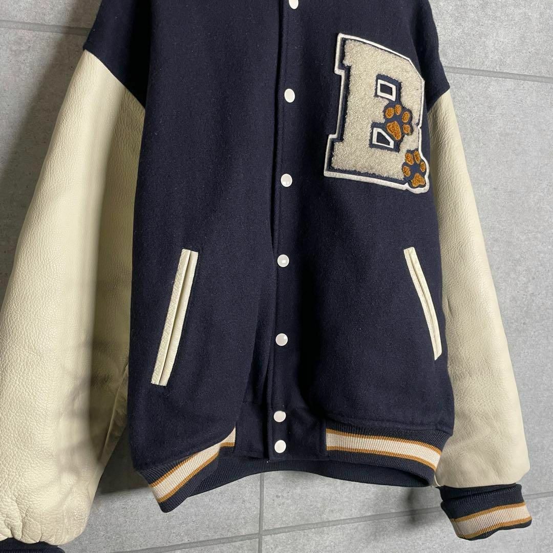 VINTAGE - ビンテージ スタジャン ビーグル 犬 アニマル 足跡 VINTAGE - ビンテージ スタジャン ビーグル 犬 アニマル 足跡