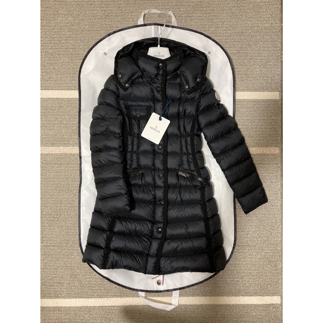 【訳あり品】MONCLER モンクレールHERMINE エルミンヌ0 ブラック 訳あり】モンクレール エルミンヌ ブラック 0（MONCLER 美品