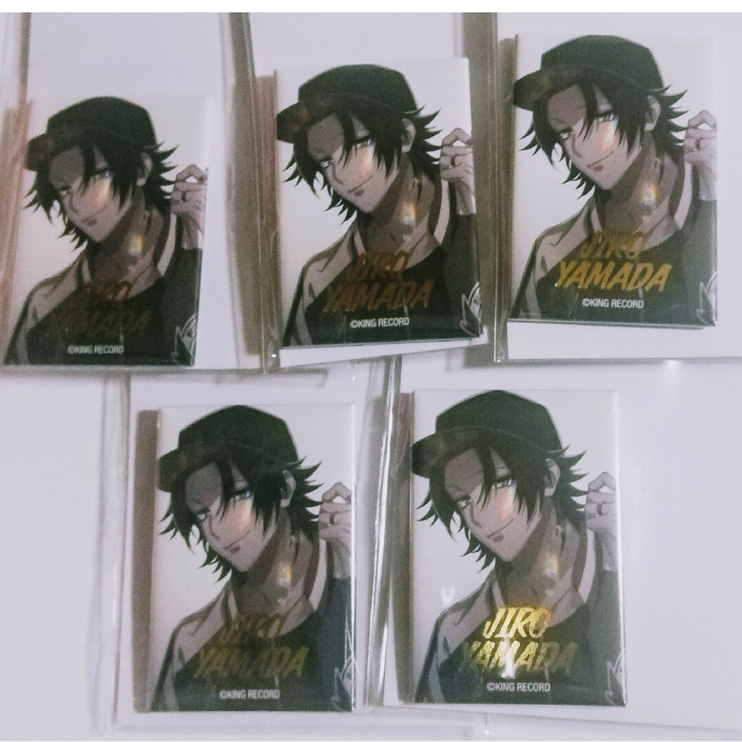 ヒプノシスマイク メタリックスクエア缶バッジ 山田二郎 エンタメ/ホビーのアニメグッズ(バッジ/ピンバッジ)の商品写真