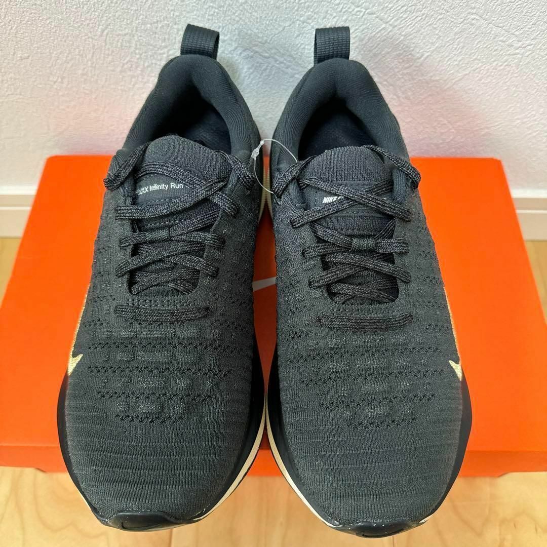 NIKE - 新品 NIKE リアクトX インフィニティ ラン4 靴 黒 NIKE - 新品 NIKE リアクトX インフィニティ ラン4 靴 黒