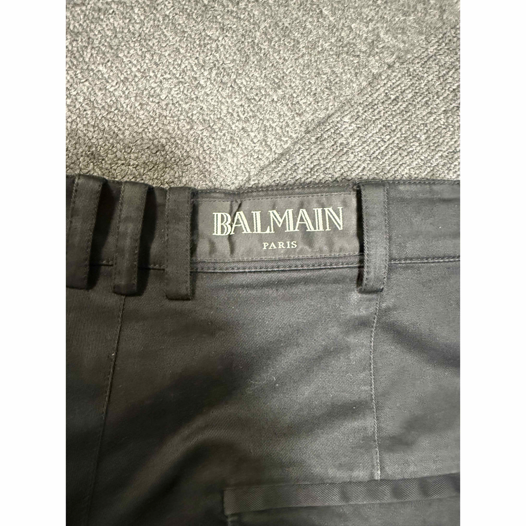 BALMAIN - BALMAIN バルマン テーパードカーゴパンツ タグ付き BALMAIN - BALMAIN バルマン テーパードカーゴパンツ タグ付き