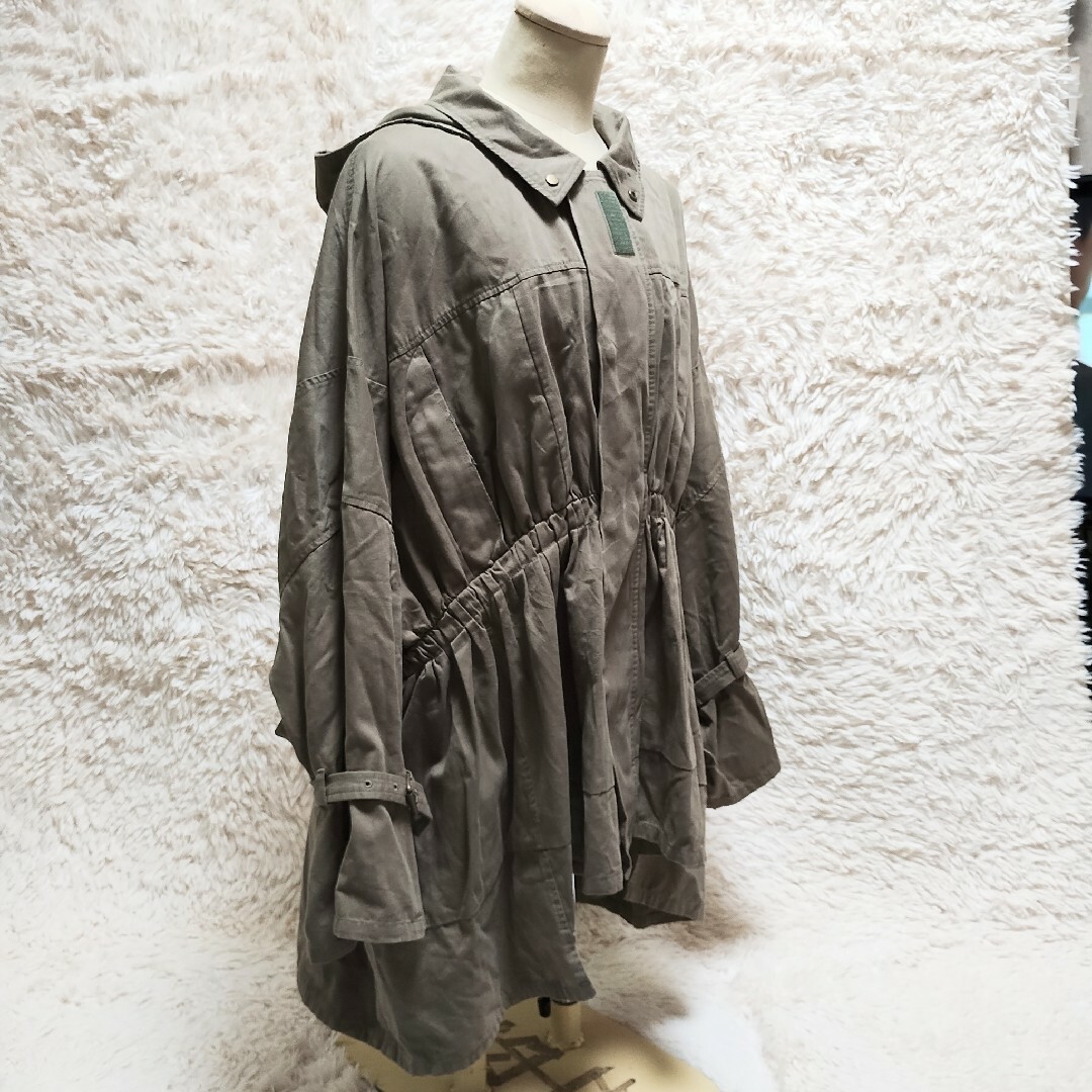 Ameri VINTAGE - 新品 AMERI ミリタリージャケット 2WAY フード Ameri VINTAGE - 新品 AMERI ミリタリージャケット 2WAY フード
