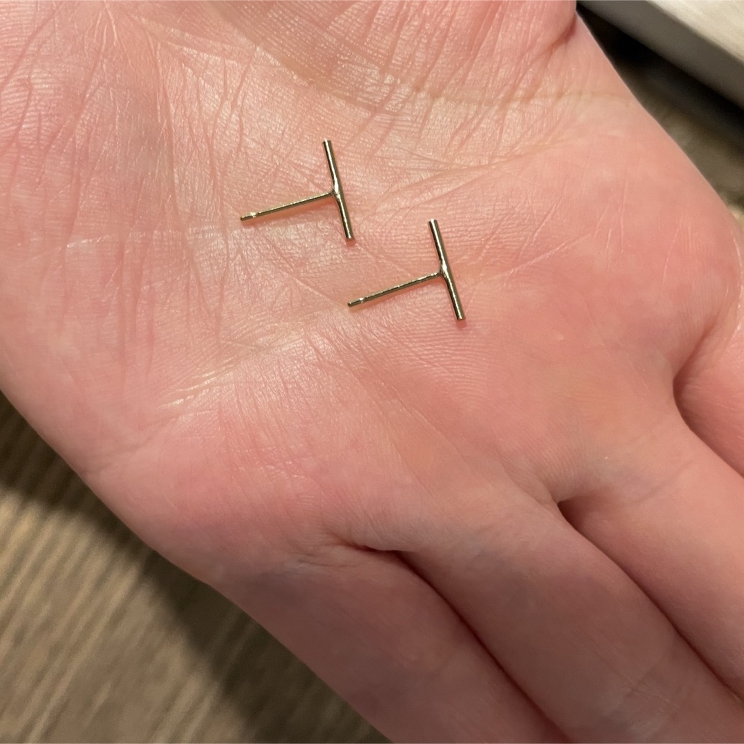 ete - 繊細極美品 シンプル14Kゴールドバーピアス(11mmバー)の ete - 繊細極美品 シンプル14Kゴールドバーピアス(11mmバー)の