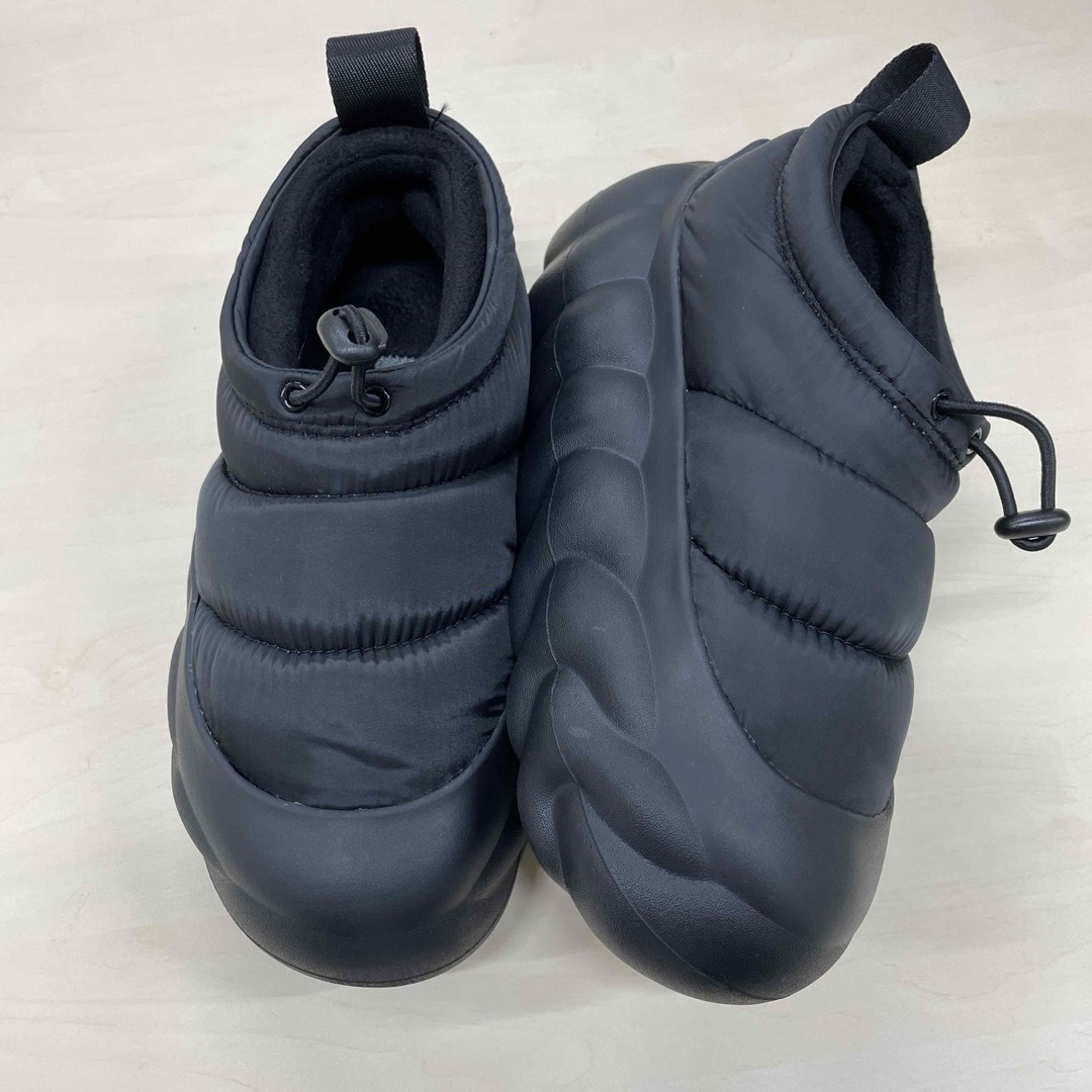 crocs - 新作 crocs オーバーパフ ショーティーの通販 by KKK's crocs - 新作 crocs オーバーパフ ショーティーの通販 by KKK's
