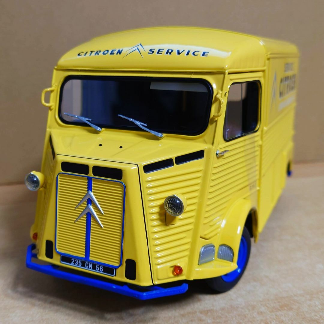 1/18 シトロエン タイプHY 1969 イエロートラック CitroenHY