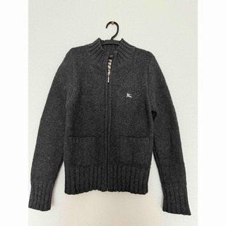 BURBERRY(カーディガン ・ グレー/灰色系)のフリマアイテム一覧 BURBERRY(カーディガン ・ グレー/灰色系)のフリマアイテム一覧