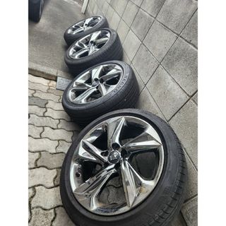 トヨタ - プリウス 50系後期 純正ホイール用 アクセントピースの トヨタ - プリウス 50系後期 純正ホイール用 アクセントピースの