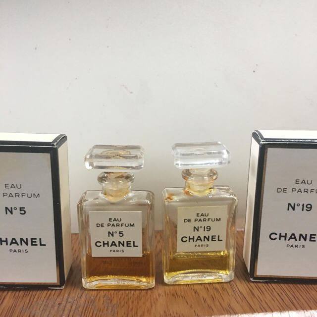 CHANEL(シャネル)のシャネル 2本セット 香水 4ml コスメ/美容の香水(ユニセックス)の商品写真