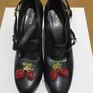 ミルク(MILK)の新品♡MILK ハートチェリーパンプス(ハイヒール/パンプス)