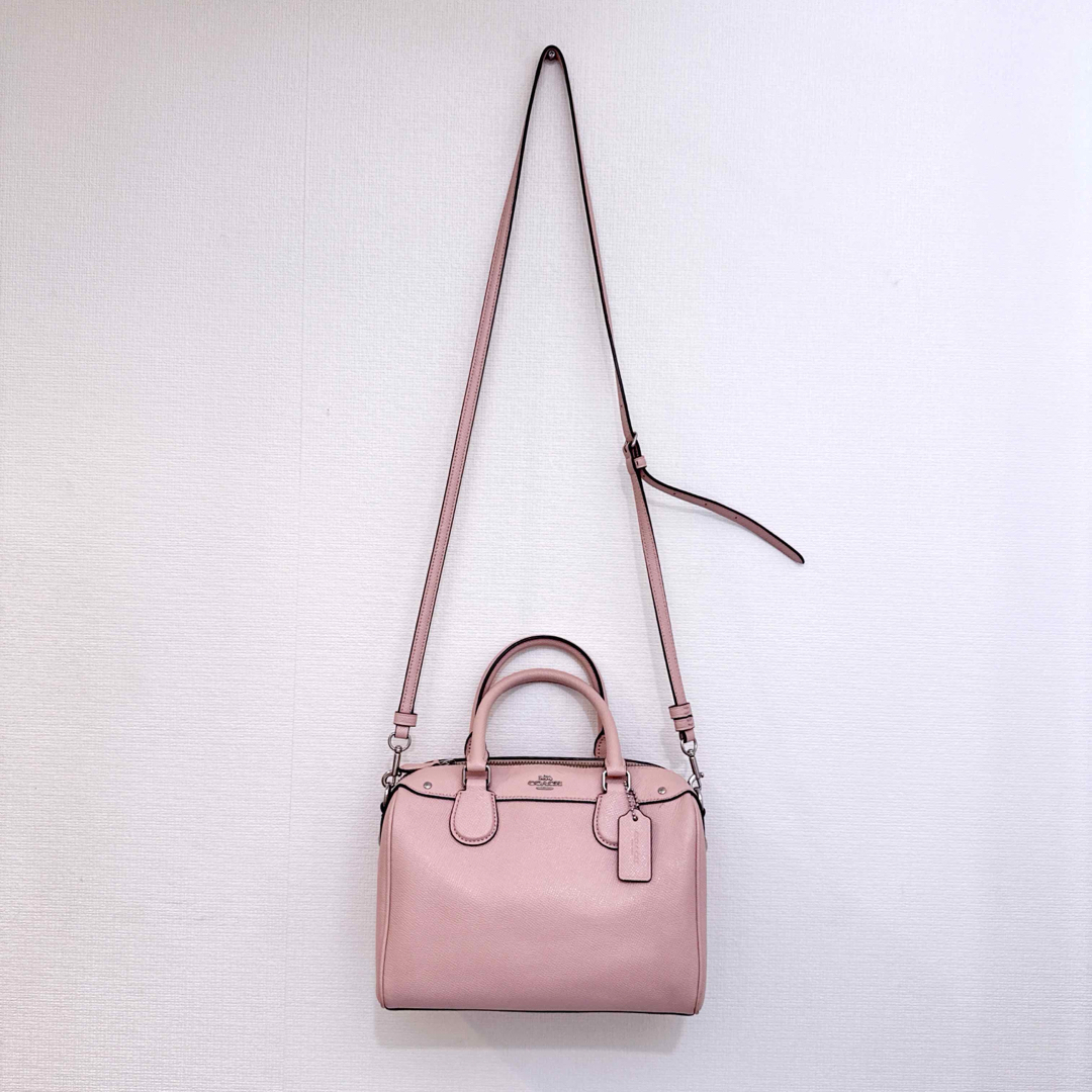 美品✨ コーチ coach ピンク ショルダー レザー ボストン バッグ 美品✨ コーチ coach ピンク ショルダー レザー ボストン バッグ