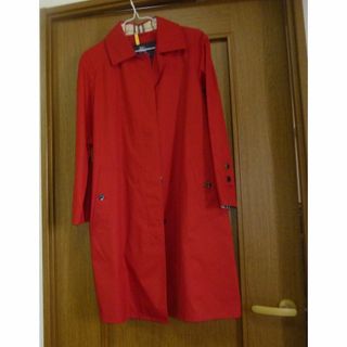BURBERRY(トレンチコート ・ レッド/赤色系)のフリマアイテム一覧 BURBERRY(トレンチコート ・ レッド/赤色系)のフリマアイテム一覧