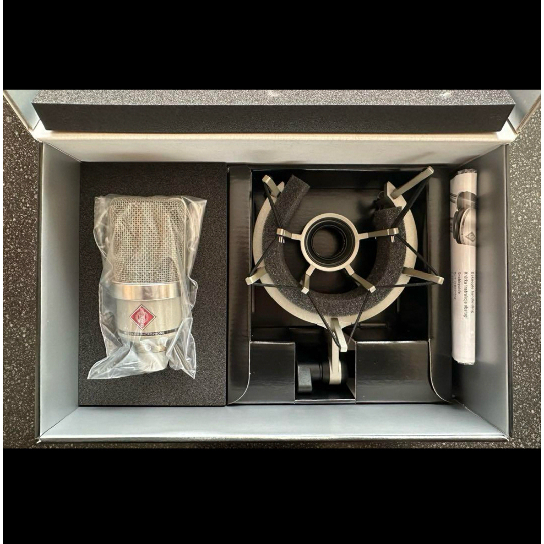 NEUMANN TLM 102 Studio Set 防湿庫付き NEUMANN TLM 102 Studio Set 防湿庫付き