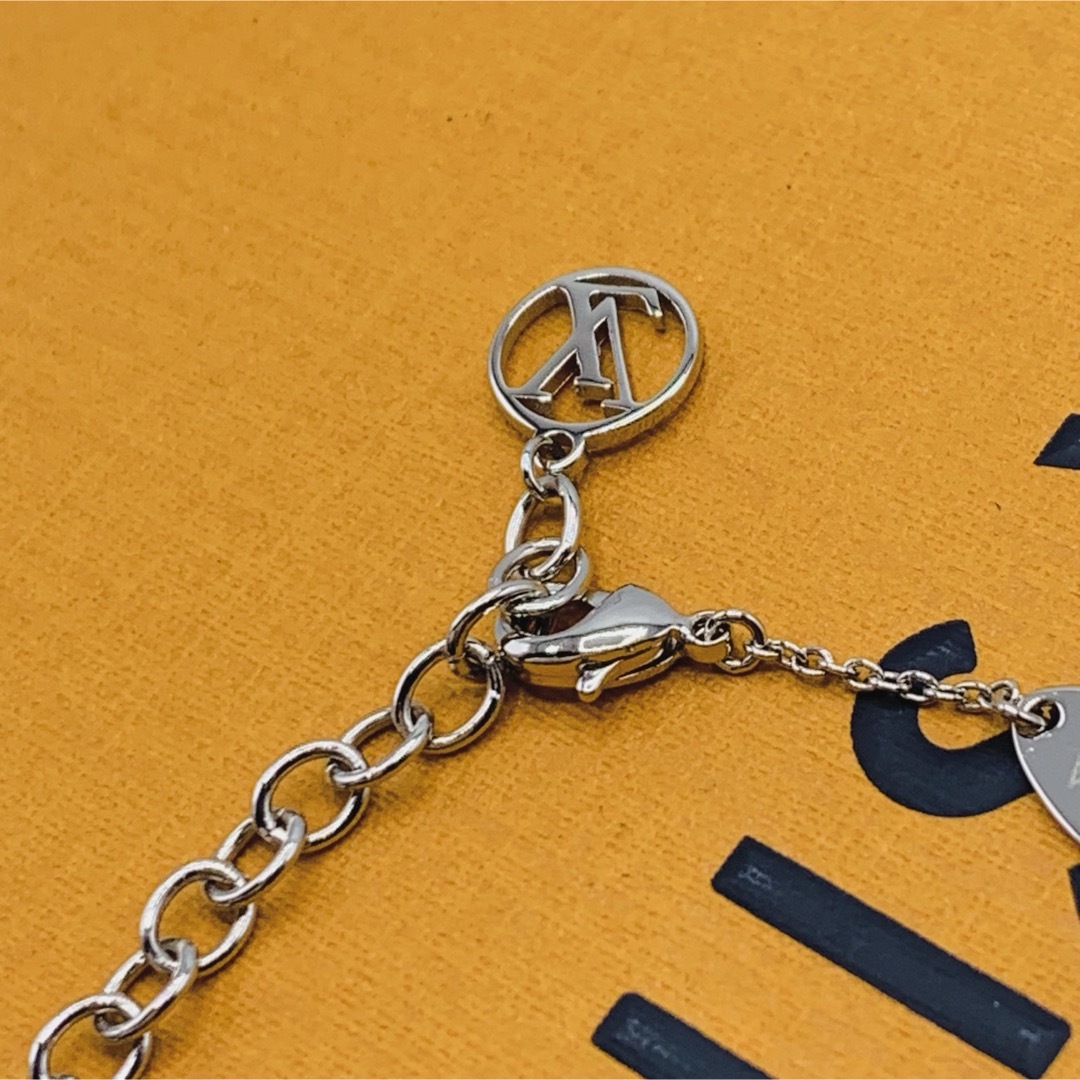 希少/超美品】ルイヴィトン ブレスレット ブラスレ ルイゼット 希少/超美品】ルイヴィトン ブレスレット ブラスレ ルイゼット