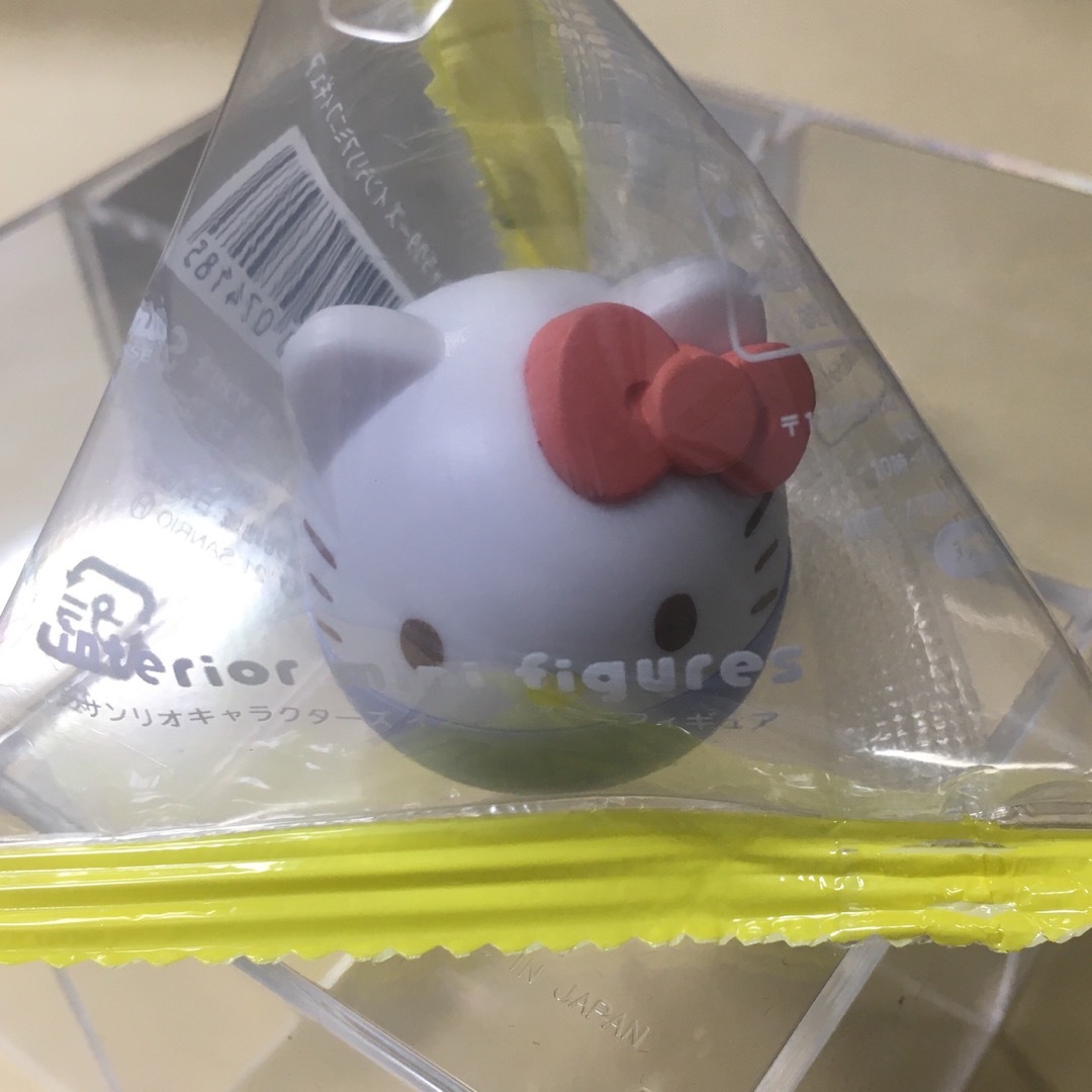 キティちゃん サンリオ キャラクターズ インテリア ミニ フィギュア エンタメ/ホビーのおもちゃ/ぬいぐるみ(キャラクターグッズ)の商品写真