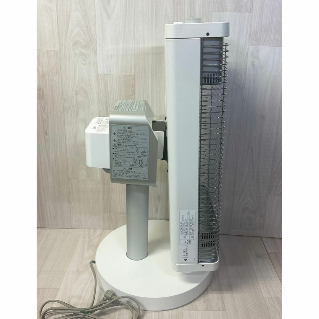 ダイキン セラムヒート ERFT11WS-W 遠赤外線暖房機 2019年製 ダイキン セラムヒート ERFT11WS-W 遠赤外線暖房機 2019年製