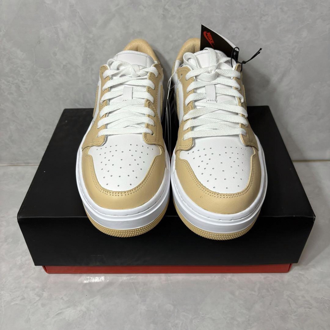NIKE - 新品 ナイキ ウィメンズ エアジョーダン1 エレベート NIKE - 新品 ナイキ ウィメンズ エアジョーダン1 エレベート