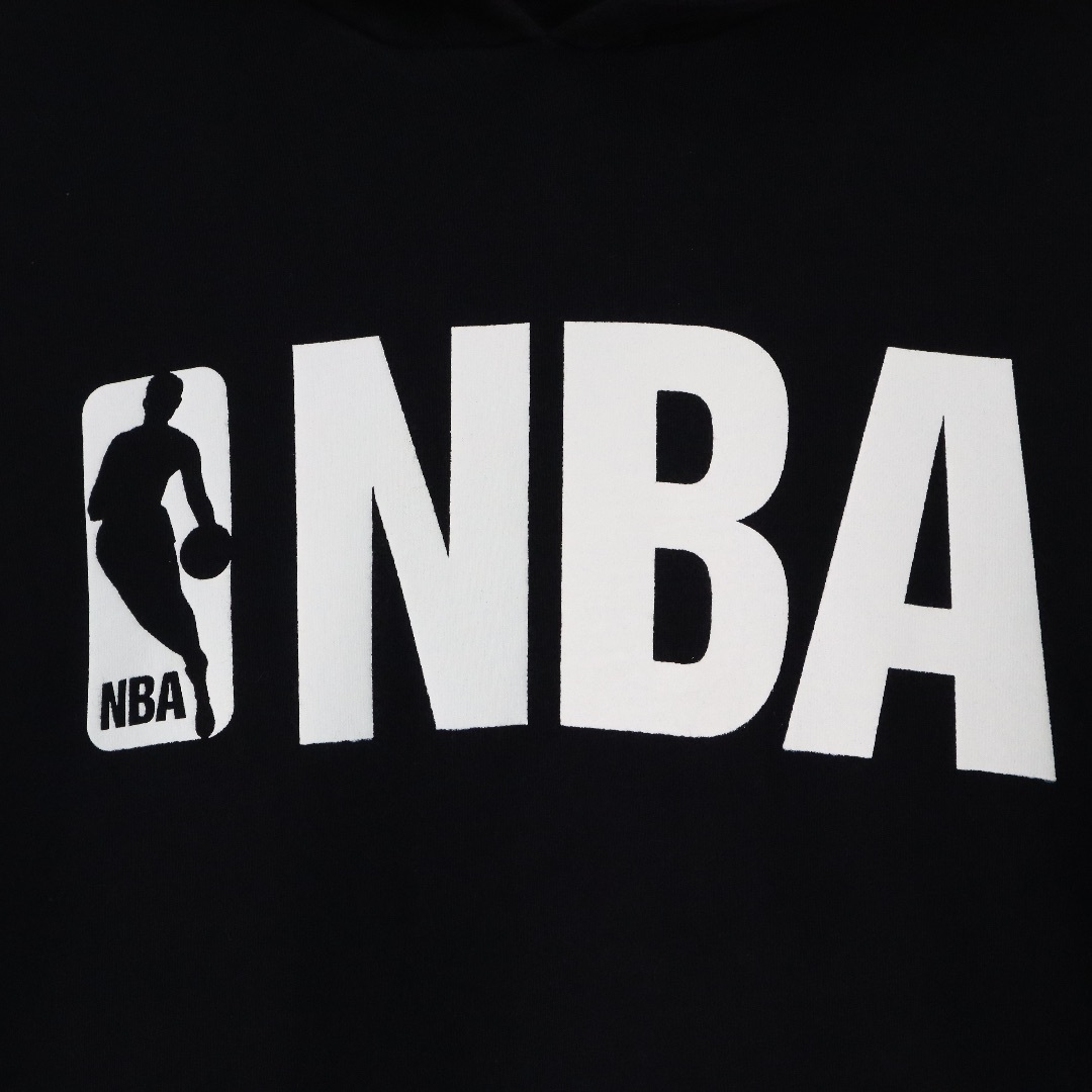 VINTAGE - 【XLサイズ】NBA/パーカー ビッグロゴ VINTAGE - 【XLサイズ】NBA/パーカー ビッグロゴ